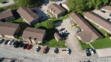 2406 Oakhurst - Photo 1
