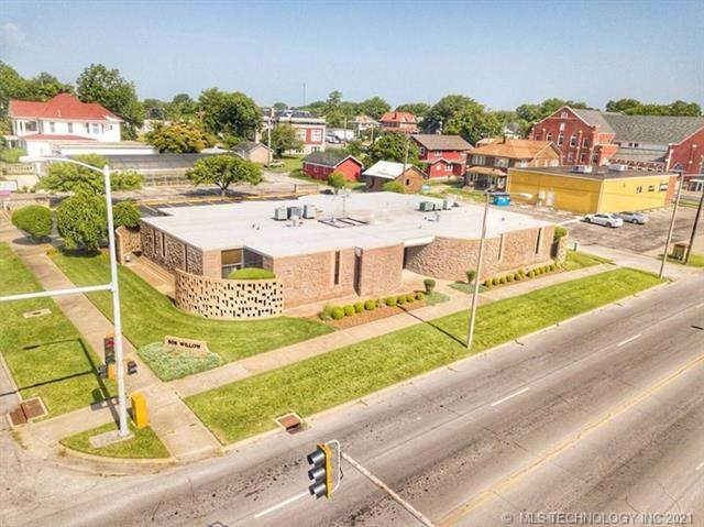 808 Willow Street - Photo 1