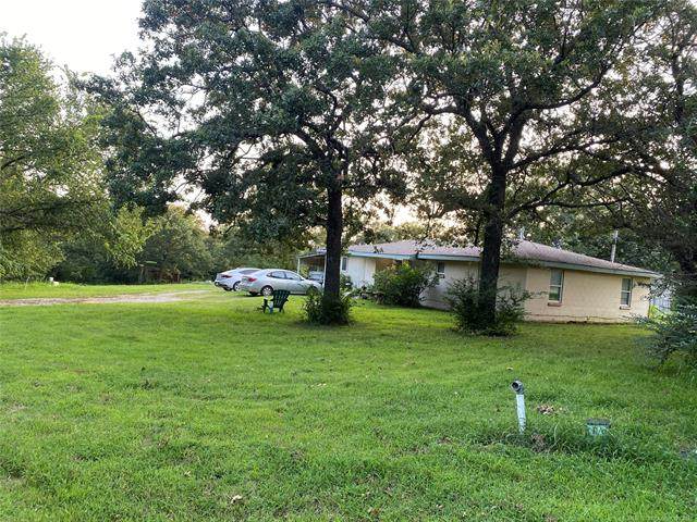 2174 Oaken Lane - Photo 1