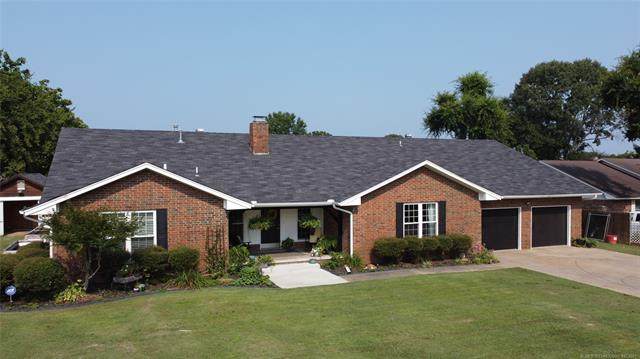 1305 10th Street - Photo 1
