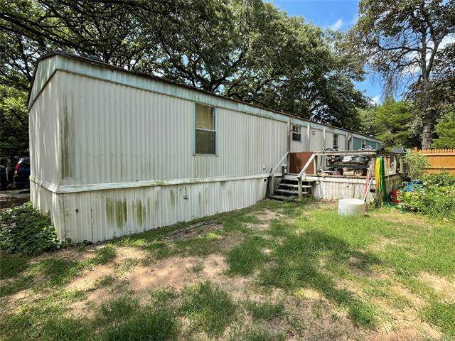 190 Cummins Lane - Photo 1