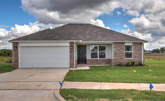 1817 15th Street - Photo 1