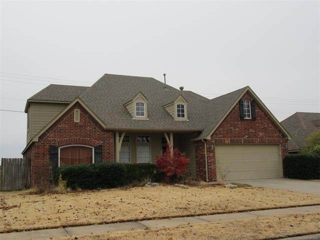 10402 114th East Avenue - Photo 1