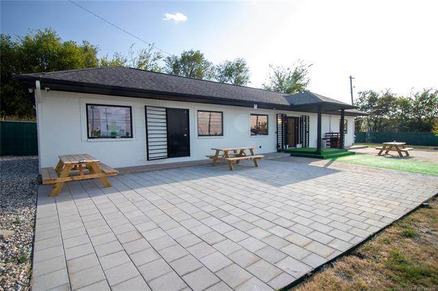 6108 46th West Avenue - Photo 1