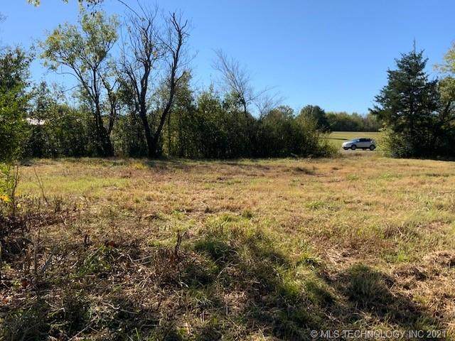 10011 Hwy 71 - Photo 1