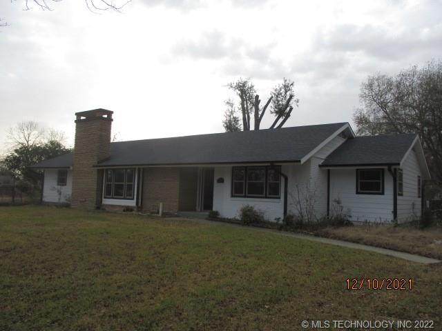 919 Woodbine - Photo 1