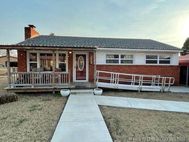 303 5th Street - Photo 1