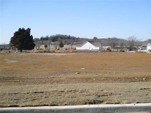 792 Regan Avenue - Photo 1