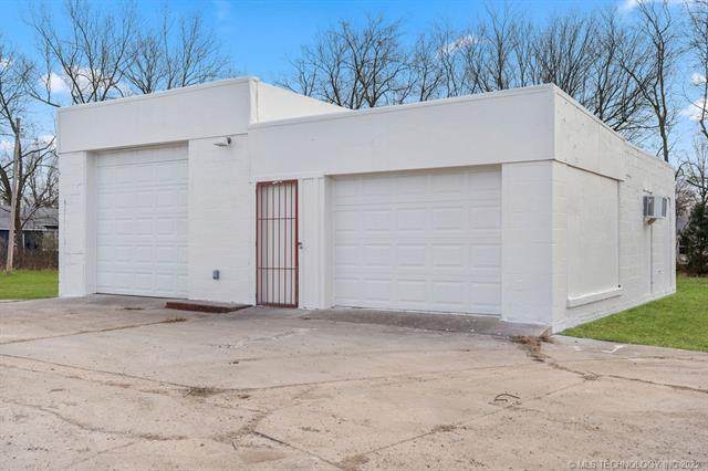 1104 1st Street - Photo 1