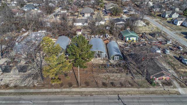 712 Will Rogers Boulevard - Photo 1