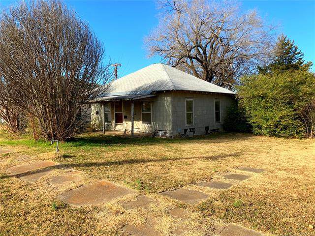 306 5th Street - Photo 1