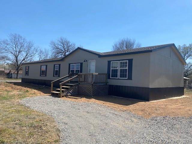 727 5th Street - Photo 1