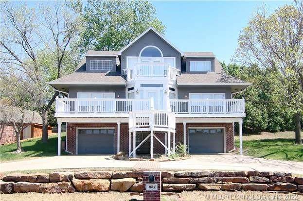 7635 Kingston Place - Photo 1