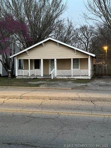 5017 33rd West Avenue - Photo 1