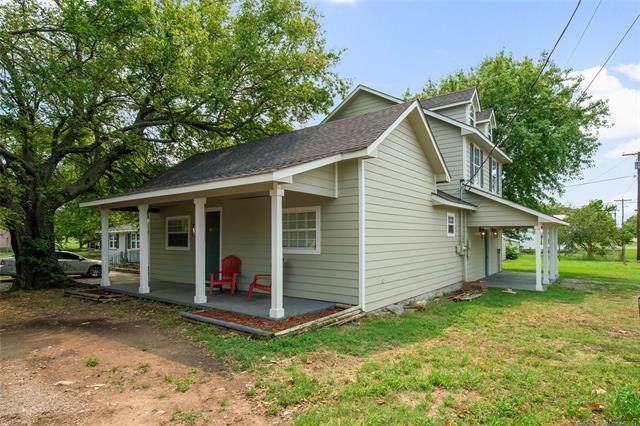 303 Delaware - Photo 1