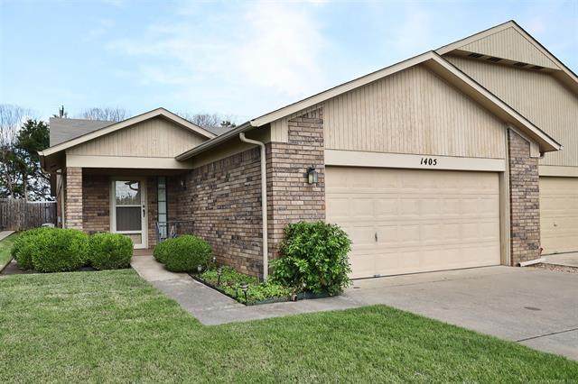 1405 Windsor Drive - Photo 1