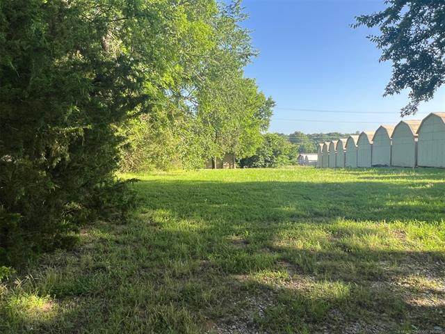 302 Ada Street - Photo 1