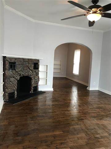 818 Jennings Avenue - Photo 1