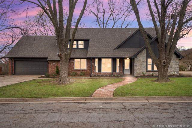 7436 68th Street - Photo 1