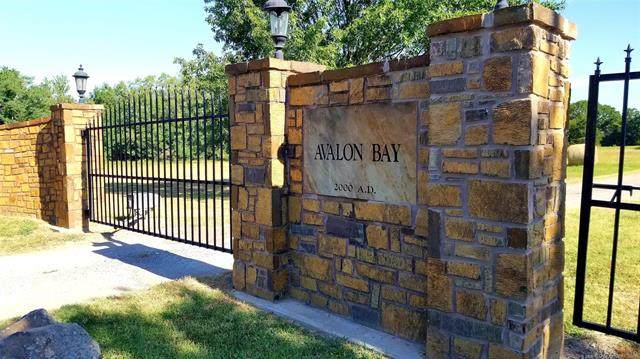 13 Avalon Drive - Photo 1