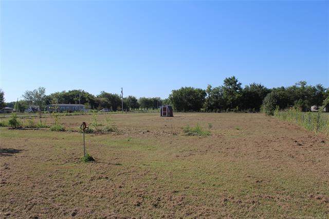 18350 615 Road - Photo 1