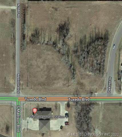 Tuxedo Drive - Photo 1