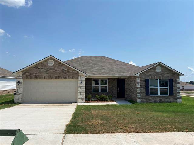 1813 14th Street - Photo 1