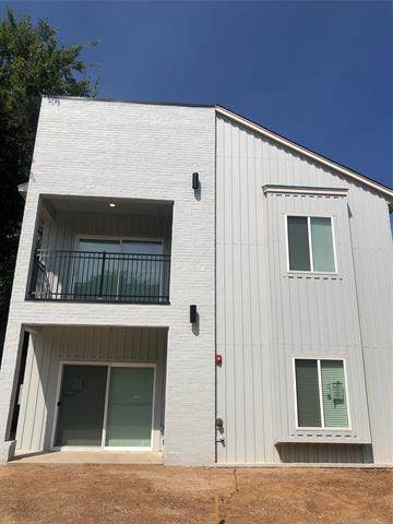 1406 Quincy Avenue - Photo 1