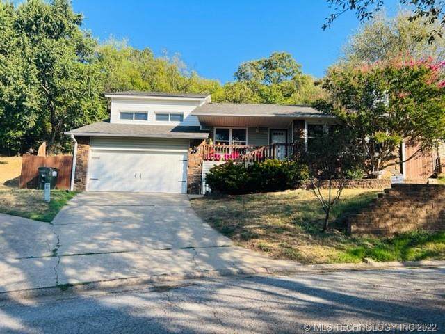 1012 Ridge Lane - Photo 1