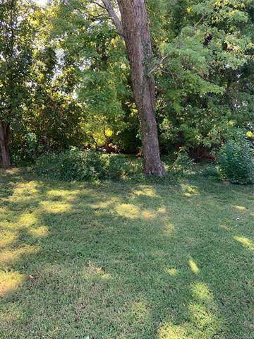 1512 33rd Street - Photo 1