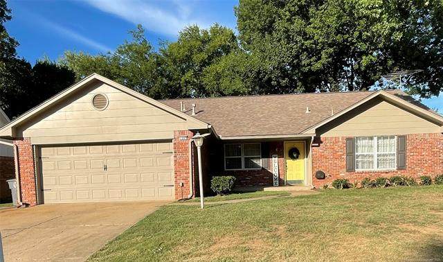 1843 64th Street - Photo 1