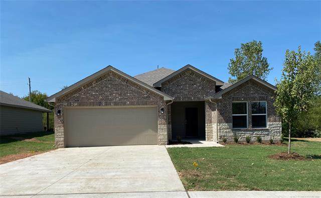 3109 Stonewall Drive - Photo 1
