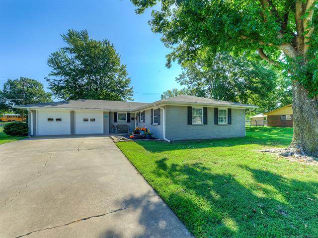 1800 Crescent Drive - Photo 1
