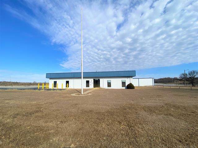 5629 Broadway Street - Photo 1