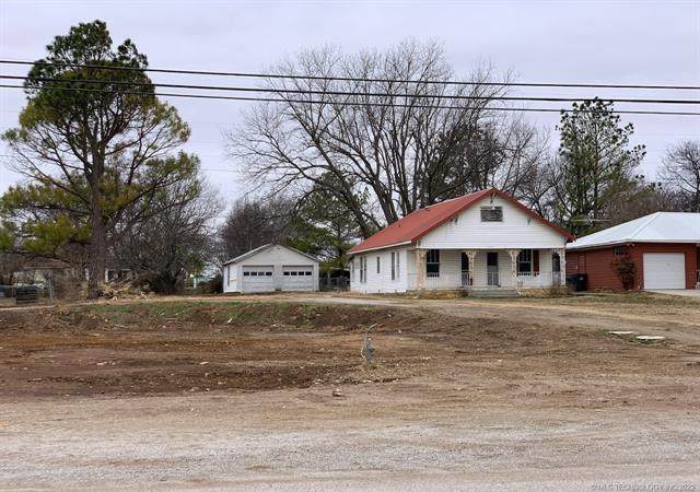 16815 Highway 77 - Photo 1