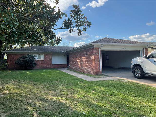 1832 106th East Avenue - Photo 1