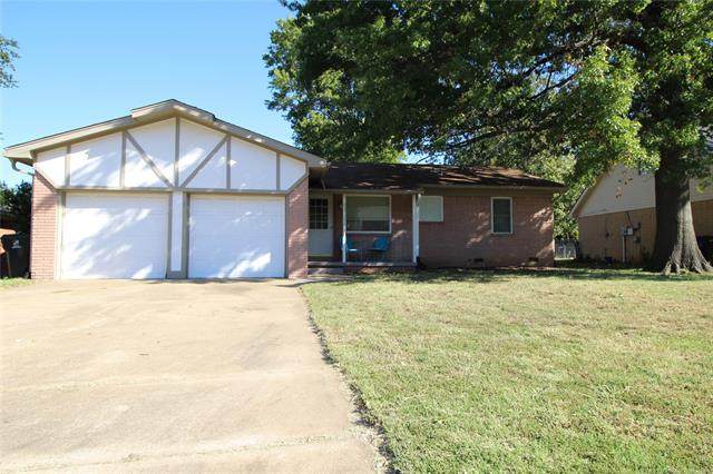 812 Atlanta Court - Photo 1