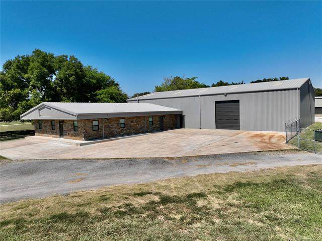 420311 Texanna Road - Photo 1
