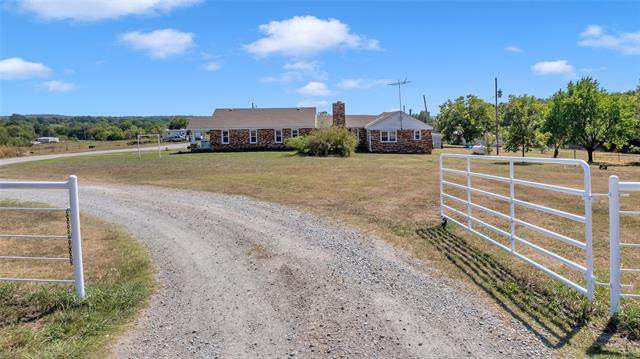 0110 County Road 1650 - Photo 1