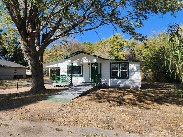 908 Spaulding Street - Photo 1