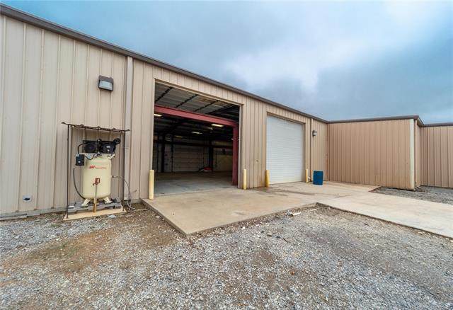 225 Haileyville Avenue - Photo 1