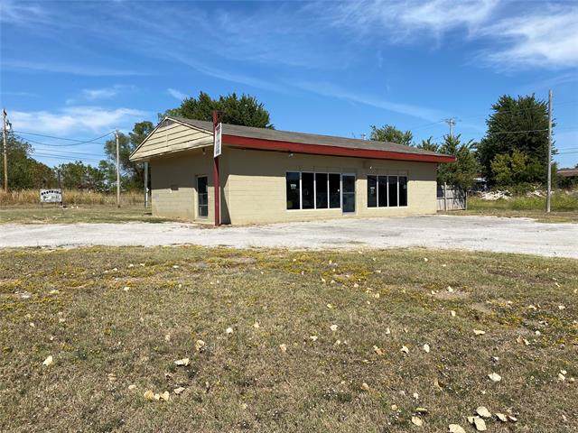 223 Broadway - Photo 1