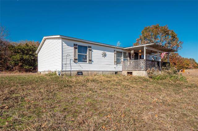 4314 Barnett - Photo 1