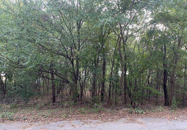 Gershwin Drive - Photo 1