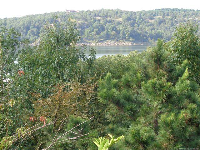 West Drive - Photo 1