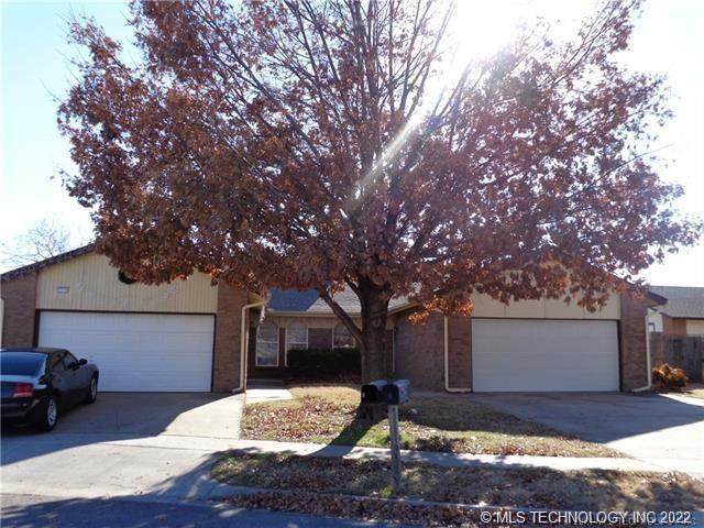7218 47th Street - Photo 1