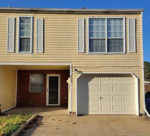 309 38th - Photo 1