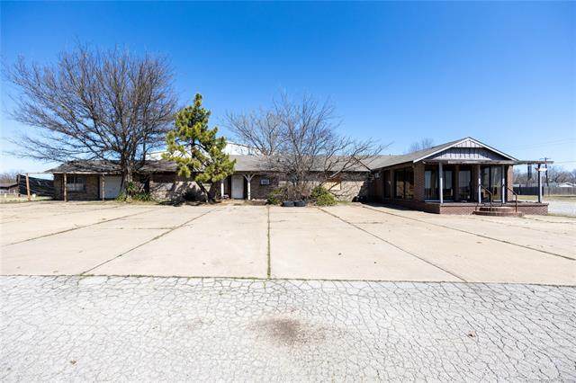 2100 Rogers Boulevard - Photo 1