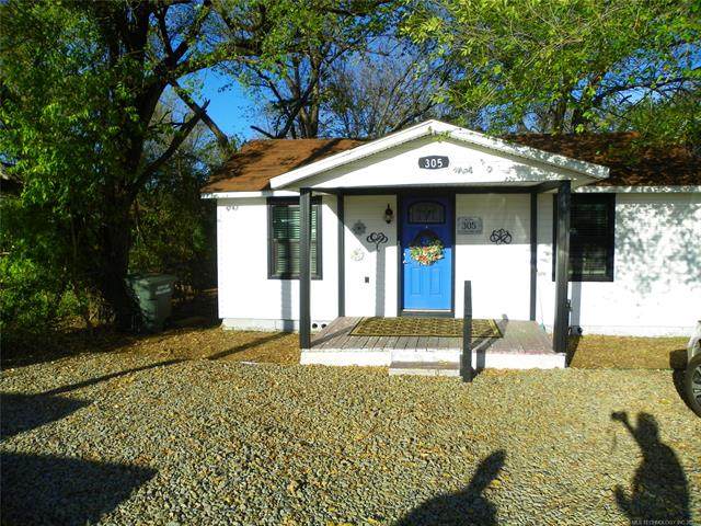 305 Port Arthur Avenue - Photo 1