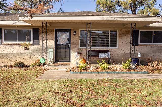 808 Brady Street - Photo 1
